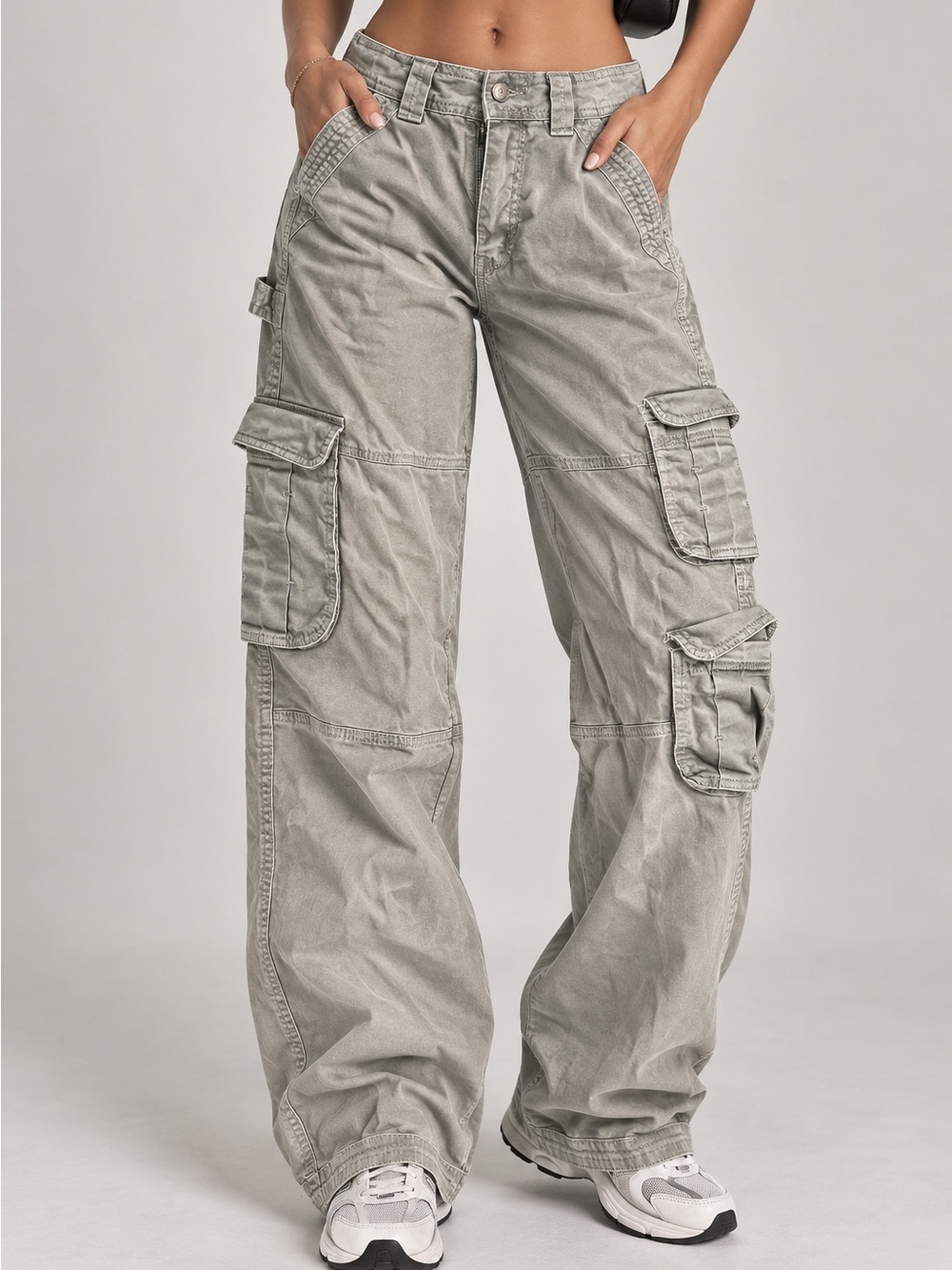 Abercrombie & Fitch Utility Cargo Pants / Trousers Grey (Size 24 / 00S)